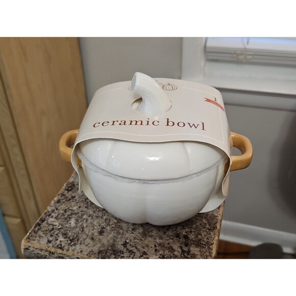 Target Newclassic White Pumpkin Ceramic Candy Bowl Fall Decor 6" NIP - Picture 1 of 7